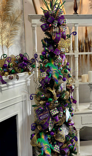 Mardi Gras Tree  Mardi gras decorations, Mardi gras diy, Mardi