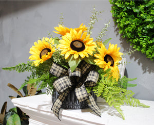 DIY Summer Sunflower Arrangement