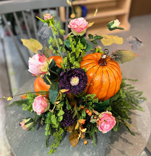 DIY Fall Pumpkin Arrangement