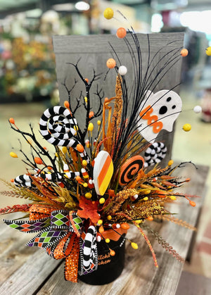 DIY Candy Corn Halloween Arrangement