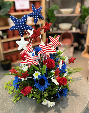 DIY Patriotic Arrangement