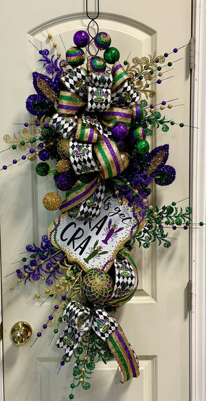 DIY Mardi Gras Cray Cray Teardrop