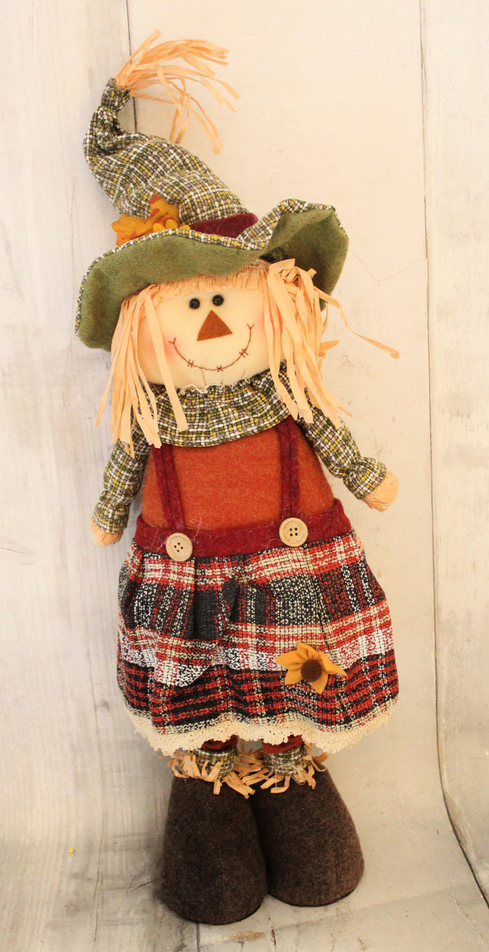 25" Stretch Out Scarecrow Girl