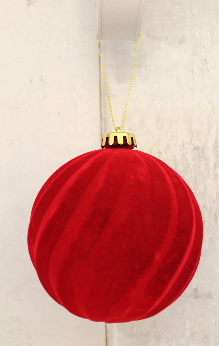 5" Red Velvet Swirl Boxed Ornaments