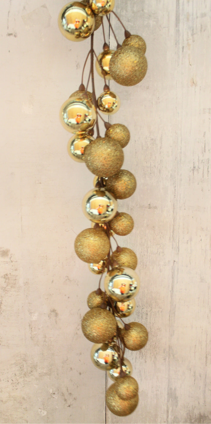 5' Gold Glitter Ball Garland