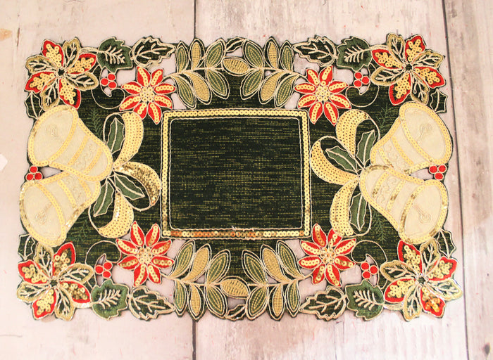 12"x18" Calista Christmas Placemat