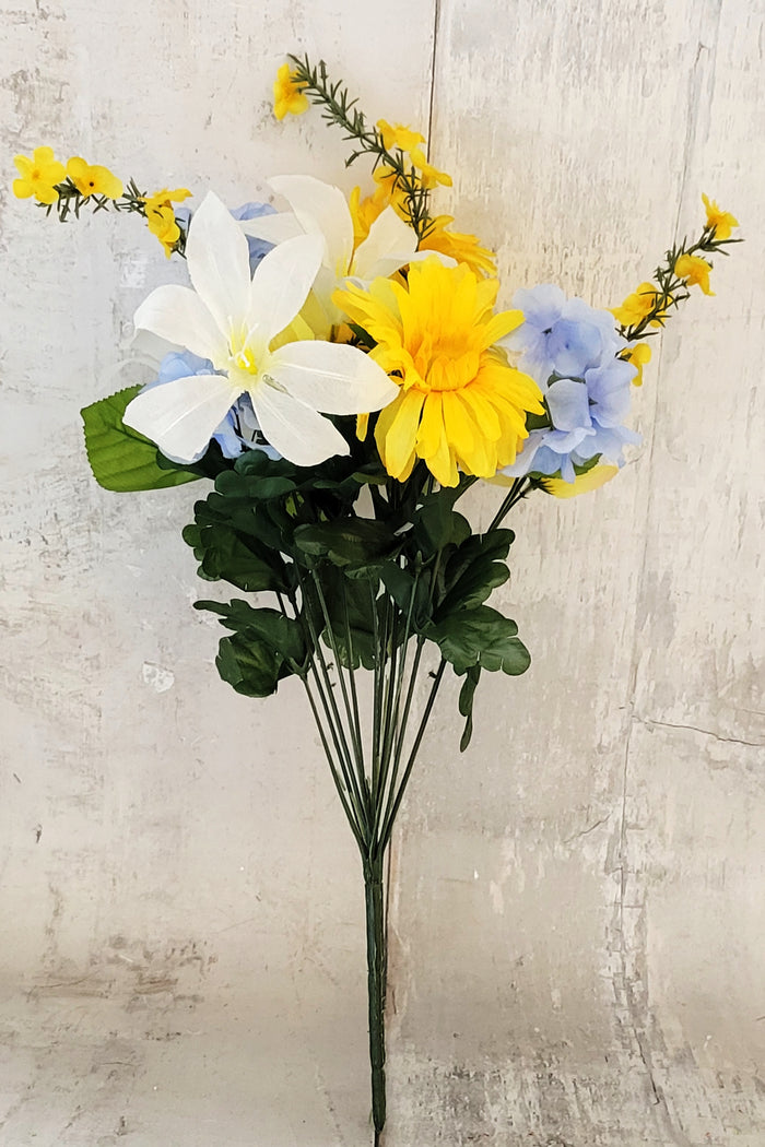 18" Spring Hydrangea & Gerbera Mixed Floral Bush