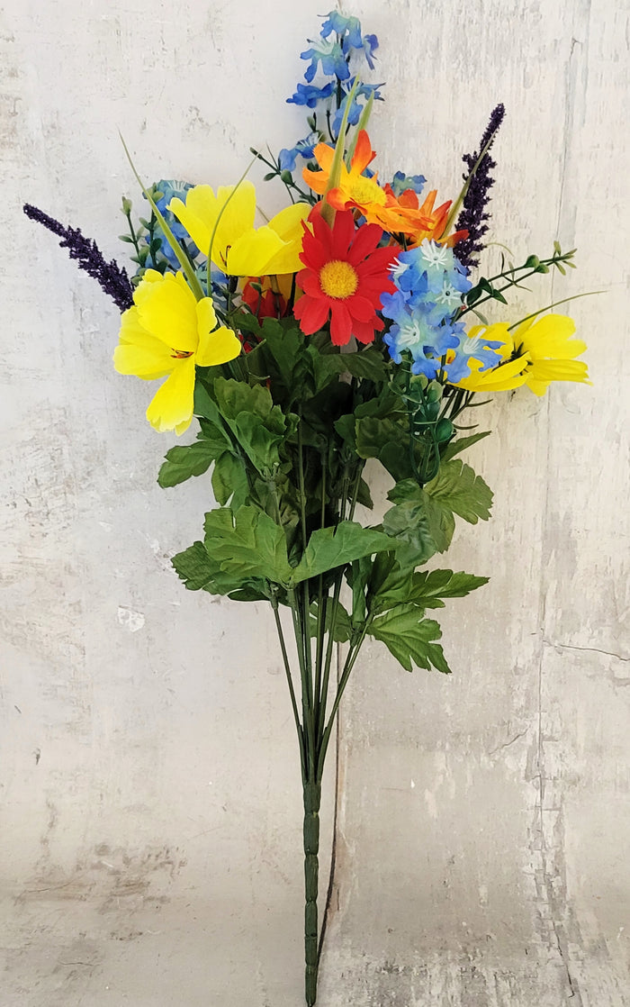 18" Bold Mixed Daisy & Grass Floral Bush