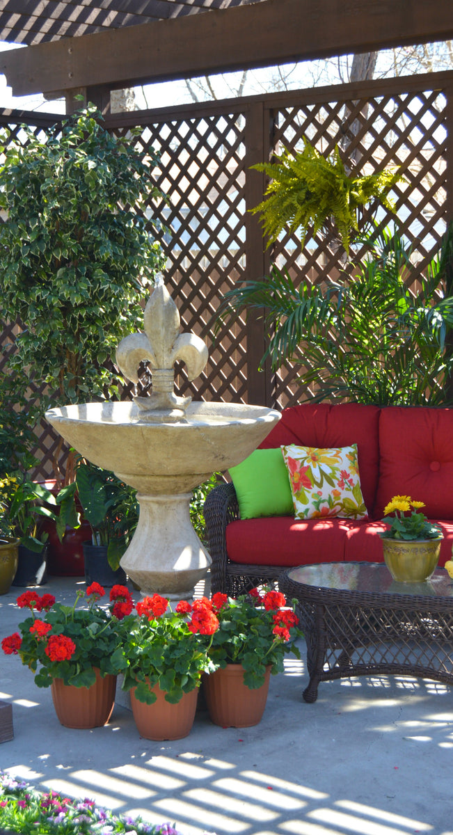 Fleur de Lis Fountain – Ellis Home & Garden
